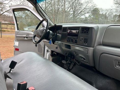 Used 2004 Ford F350 XL AWD/4WD image 31