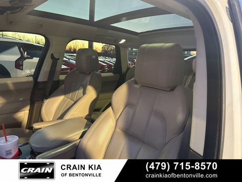 Used 2016 Land Rover Range Rover Sport HSE image 15