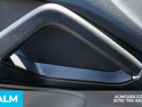 Used 2023 Porsche Cayenne Platinum Edition image 61