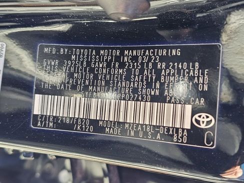 Used 2023 Toyota Corolla LE image 14