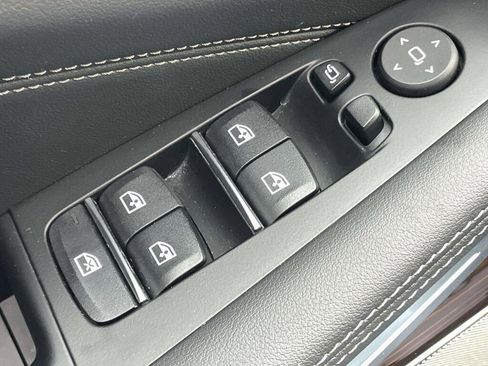 Used 2026 BMW X5 xDrive40i AWD/4WD image 32