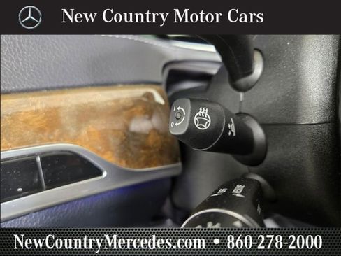 Used 2015 Mercedes-Benz S 550 4MATIC Sedan image 24
