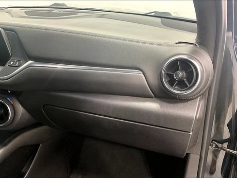 Used 2021 Chevrolet Blazer LT FWD image 14