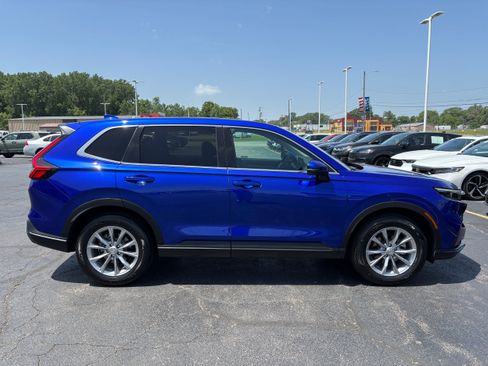 Used 2023 Honda CR-V EX image 5