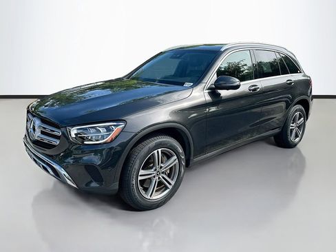 Certified 2022 Mercedes-Benz GLC 300 image 1