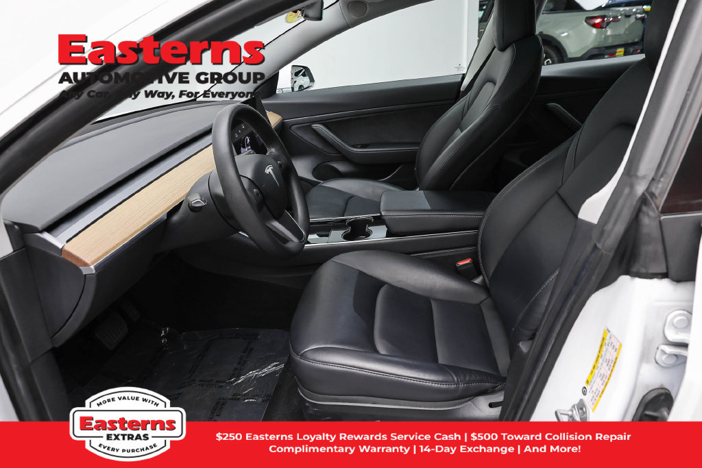 Used 2020 Tesla Model 3 Standard Range RWD image 15
