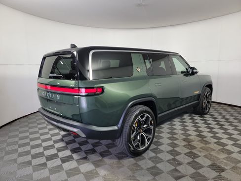 Used 2024 Rivian R1S Adventure AWD/4WD image 5