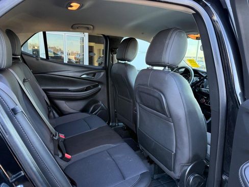 Used 2023 Buick Encore GX Select w/ Safety Package II image 13