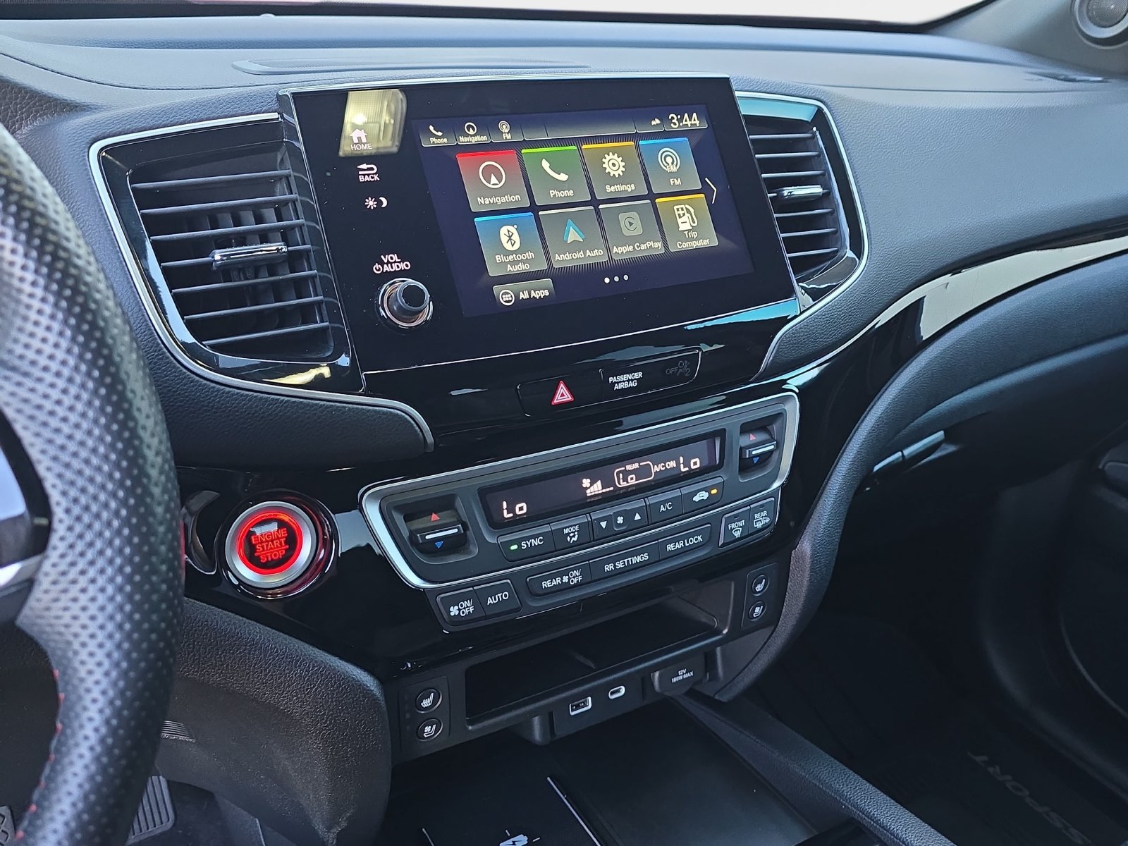 Certified 2025 Honda Passport Black Edition image 19