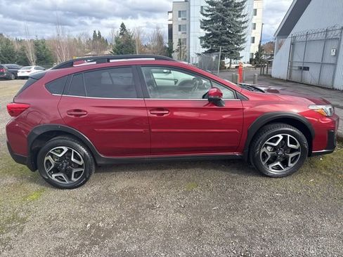 Used 2019 Subaru Crosstrek 2.0i Limited w/ Moonroof Package w/Navigation image 3