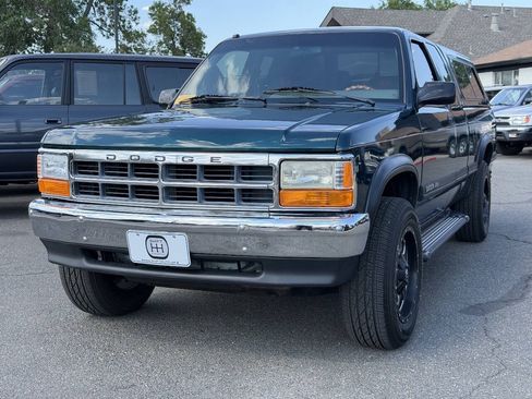 Used 1994 Dodge Dakota 4x4 Club Cab image 2