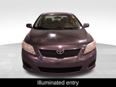 Used 2010 Toyota Corolla LE image 8