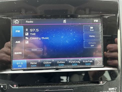 Used 2023 Subaru Forester Premium image 14