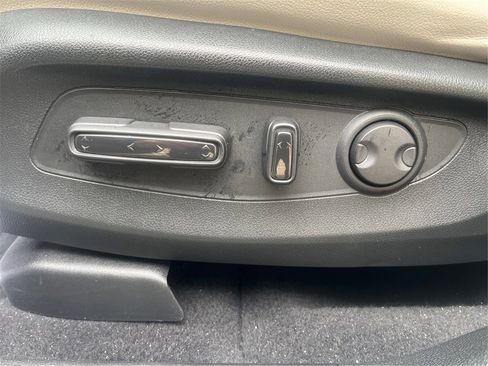 Used 2023 Honda CR-V EX-L image 19