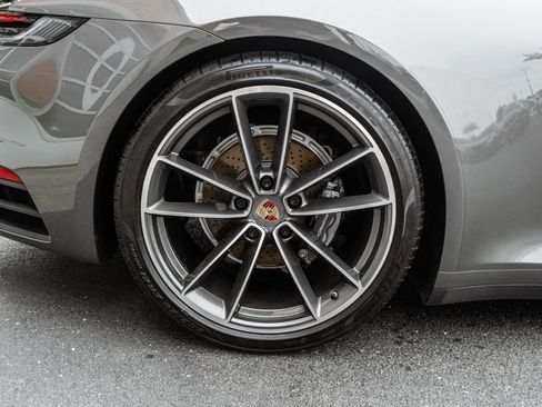 Used 2020 Porsche 911 Carrera RWD image 30