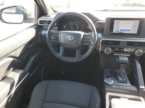 Used 2024 Toyota Tacoma SR5 AWD/4WD image 10