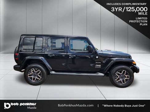 Used 2024 Jeep Wrangler Unlimited Sahara AWD/4WD image 24