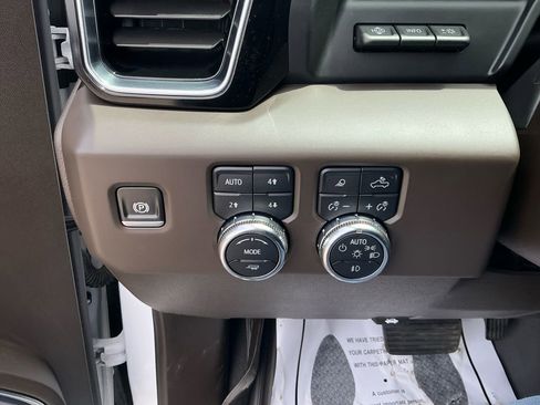 Used 2024 GMC Sierra 1500 Denali w/ Denali Reserve Package AWD/4WD image 20