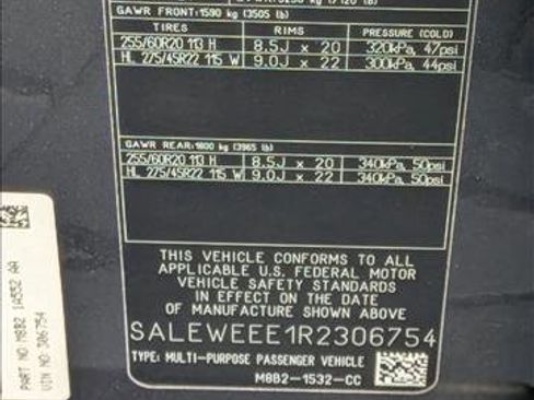 Used 2024 Land Rover Defender 110 Carpathian Edition AWD/4WD image 24