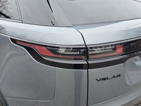 New 2026 Land Rover Range Rover Velar Dynamic SE image 35