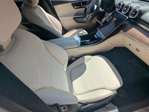 Certified 2023 Mercedes-Benz C 300 Sedan image 21