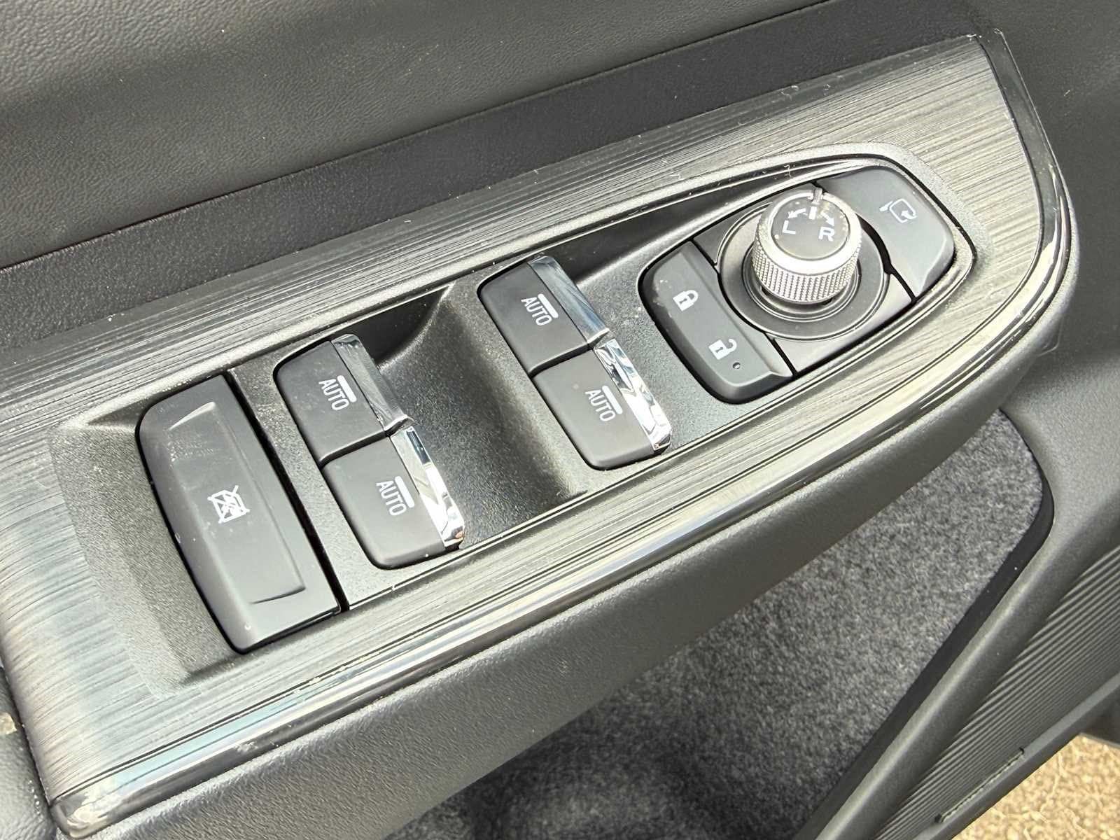New 2026 Subaru Outback Touring AWD/4WD image 8