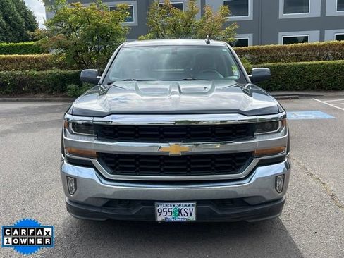 Used 2018 Chevrolet Silverado 1500 LT w/ All Star Edition AWD/4WD image 2
