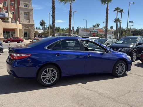 Used 2016 Toyota Camry SE FWD image 14