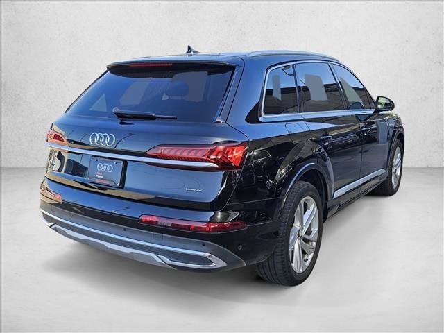 Certified 2023 Audi Q7 2.0T Premium w/ Convenience Package AWD/4WD image 5