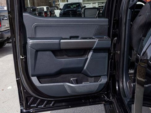 Used 2022 Ford F150 XLT w/ Equipment Group 302A High image 13