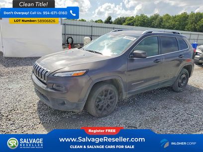 Used 2018 Jeep Cherokee Latitude Plus w/ Comfort/Convenience Group