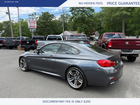 Used 2015 BMW M4 Coupe w/ Executive Package RWD image 3