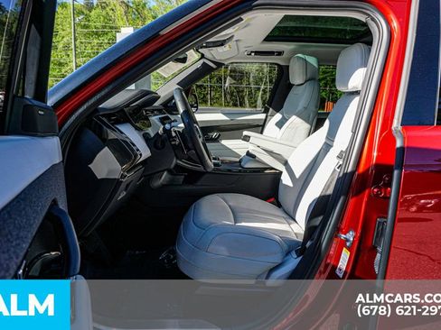 Used 2023 Land Rover Range Rover Sport SE AWD/4WD image 19