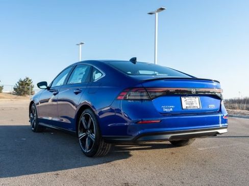 Used 2024 Honda Accord Sport image 5