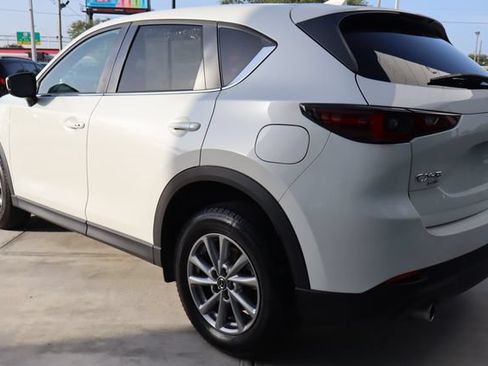 Used 2023 MAZDA CX-5 AWD 2.5 S w/ Select Package image 6