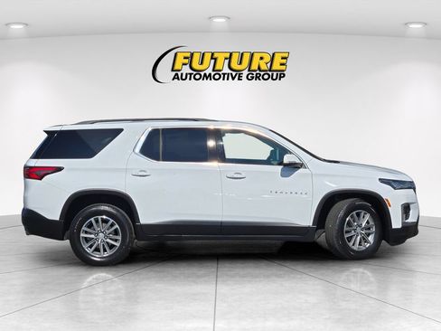 Certified 2023 Chevrolet Traverse LT w/ LPO, Cargo Package AWD/4WD image 3
