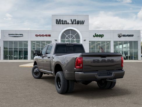 New 2026 RAM 3500 Big Horn AWD/4WD image 3