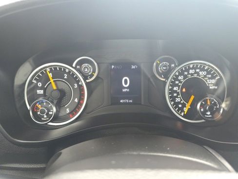 Used 2022 RAM 2500 Tradesman w/ Chrome Appearance Group image 20