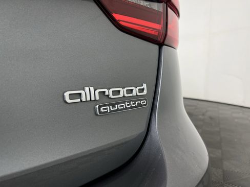 Used 2018 Audi A4 2.0T Prestige image 8