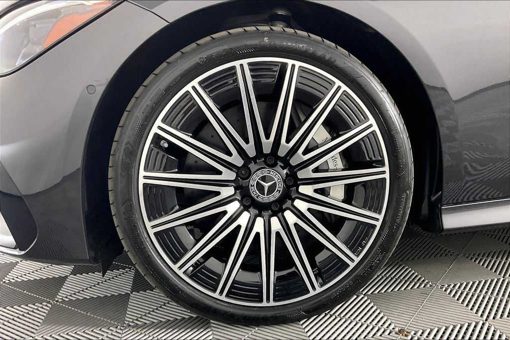 Certified 2024 Mercedes-Benz CLE 450 4MATIC Coupe image 7