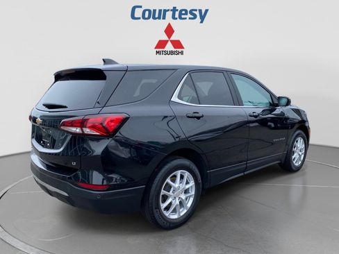 Used 2024 Chevrolet Equinox LT FWD image 7