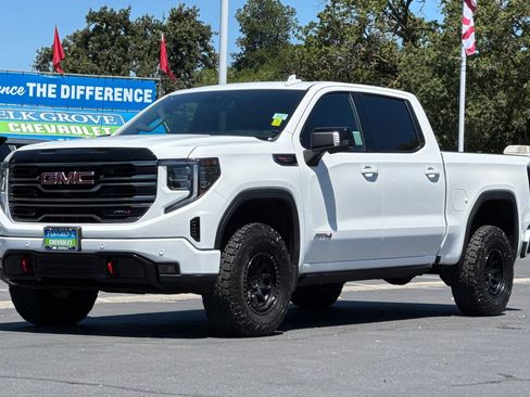Used 2025 GMC Sierra 1500 AT4 AWD/4WD image 7