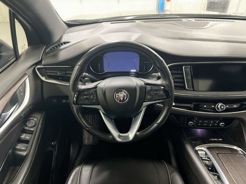 Used 2023 Buick Enclave Avenir AWD/4WD image 11