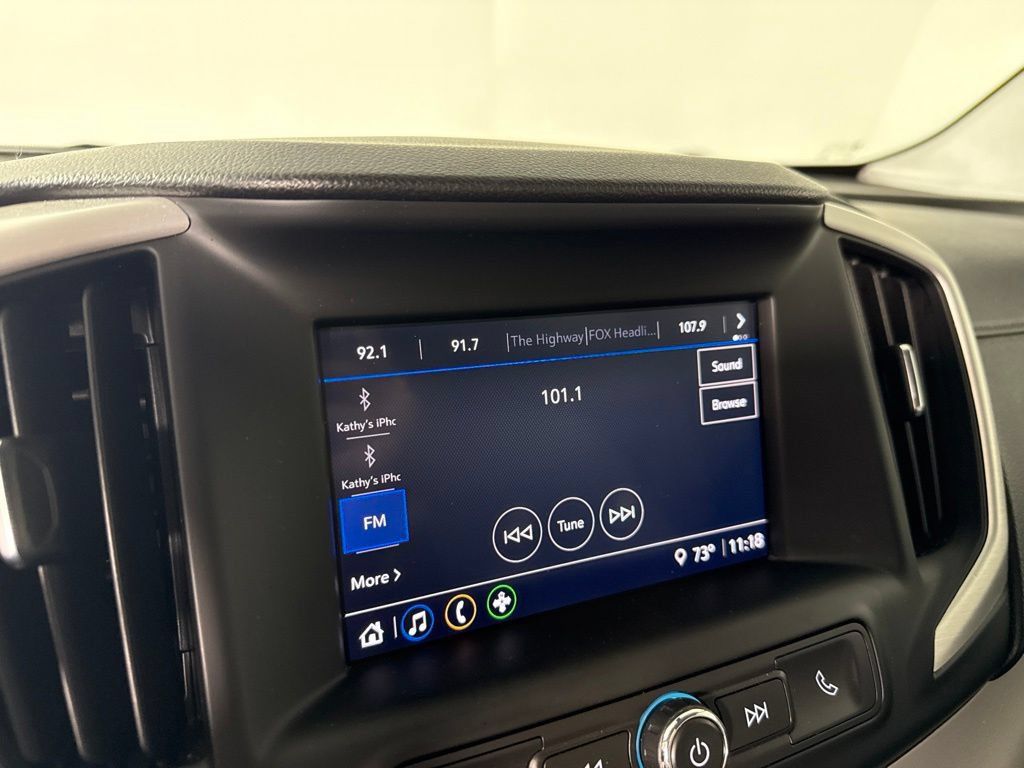 Used 2022 GMC Terrain SLE AWD/4WD image 16