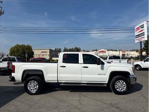 Used 2015 GMC Sierra 2500 2WD Crew Cab image 5