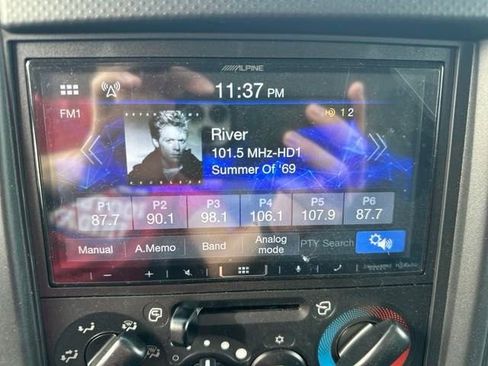 New 2024 Chevrolet Low Cab Forward image 19