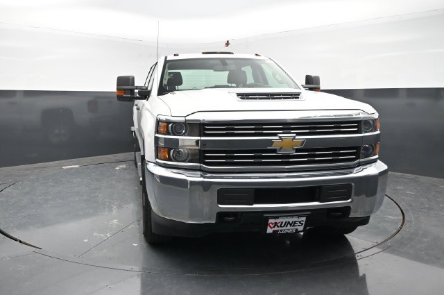Used 2018 Chevrolet Silverado 3500 W/T w/ WT Fleet Convenience Package AWD/4WD image 2