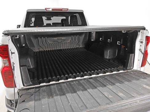 Certified 2023 Chevrolet Silverado 1500 LT AWD/4WD image 8