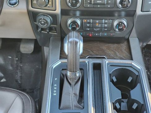 Used 2020 Ford F150 Limited w/ Trailer Tow Package image 30