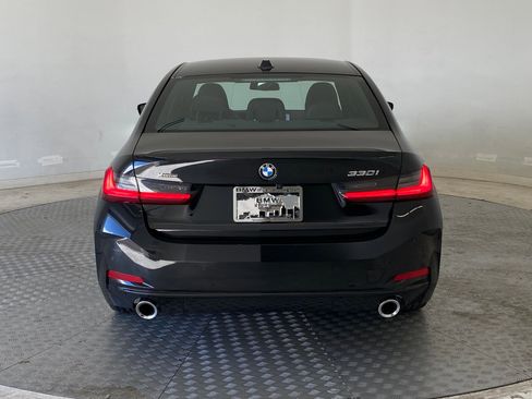 Used 2025 BMW 330i xDrive Sedan w/ Convenience Package image 10